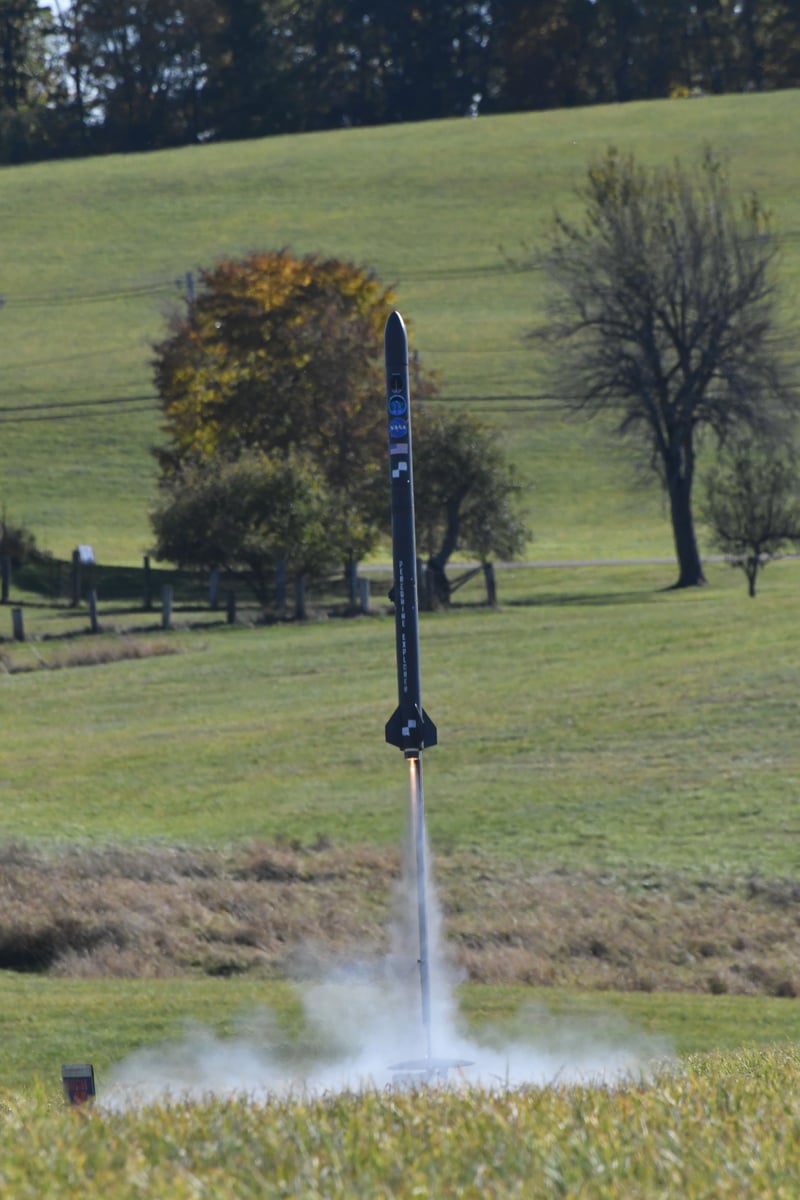 Peregrine Explorer Subscale Demonstration Flight